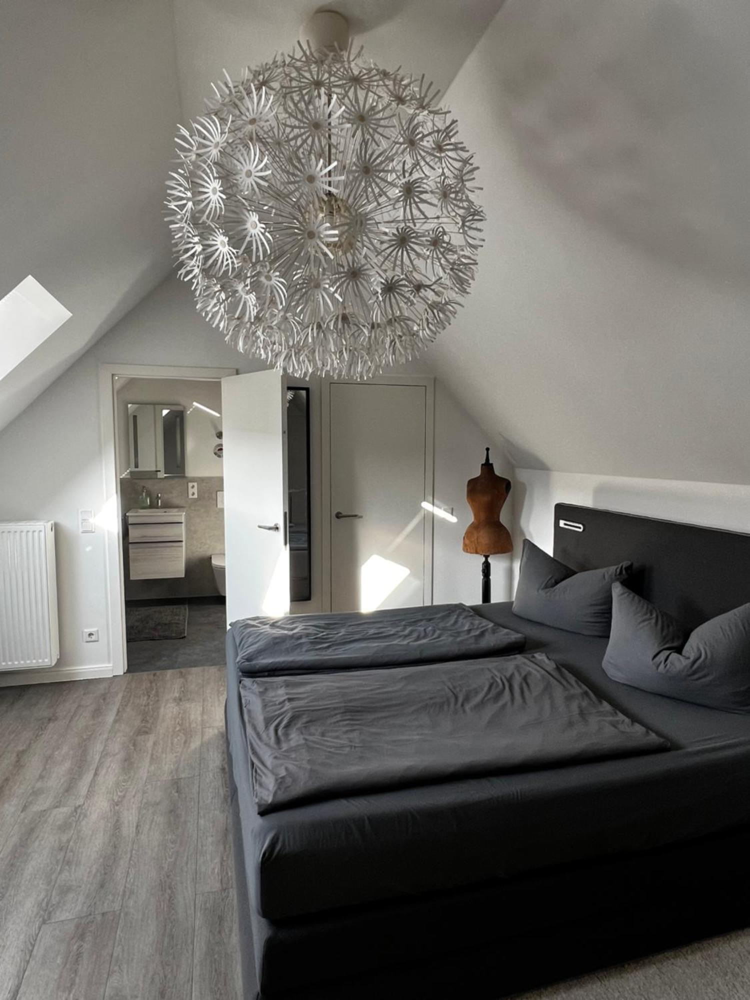 Moderne Galeriewohnung Mit Balkon Und Stellplatz Am Wenigemarkt 에르푸르트 외부 사진