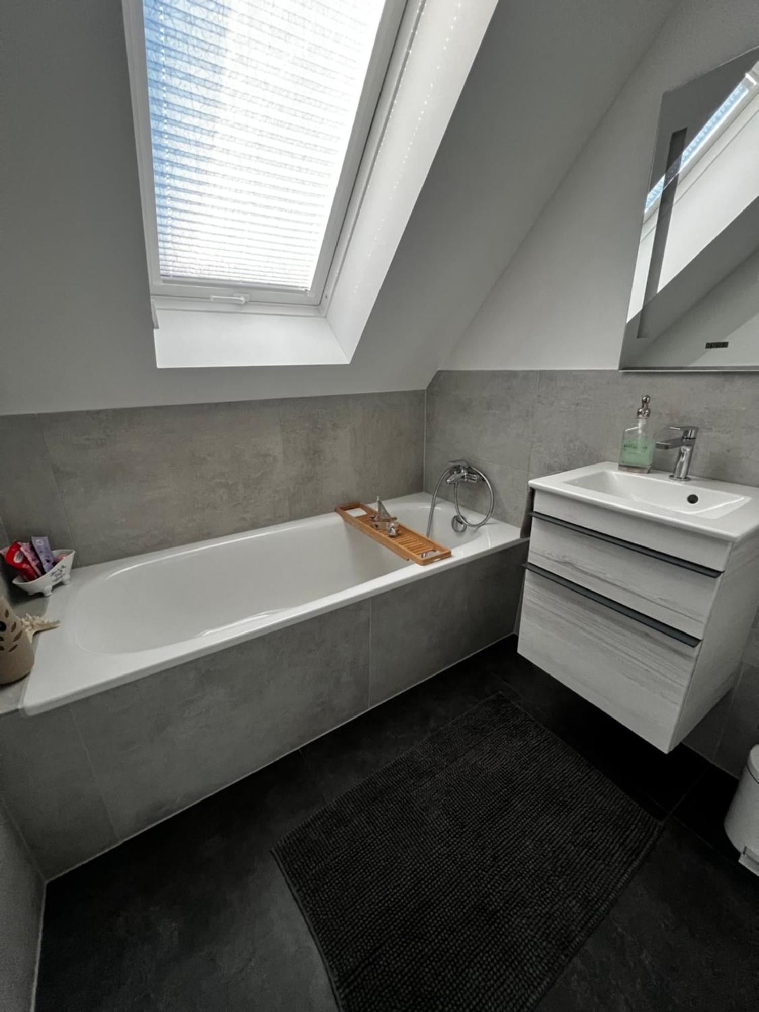 Moderne Galeriewohnung Mit Balkon Und Stellplatz Am Wenigemarkt 에르푸르트 외부 사진